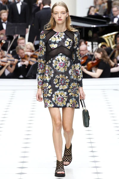 Look 48